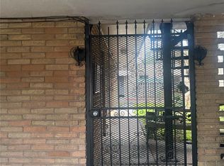 4624 Bell St #2, Houston, TX 77023