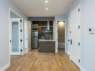 36 Belvedere St #2, Brooklyn, NY 11206