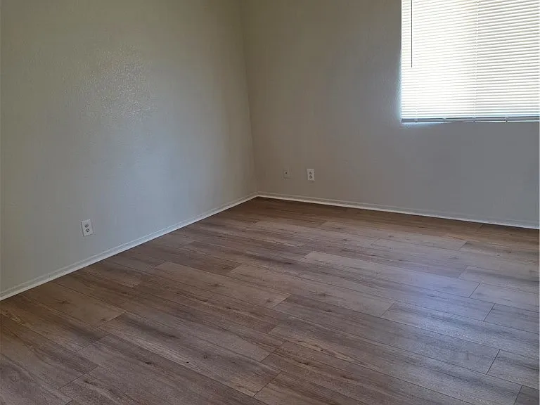 43516 32nd St E — Photo 11