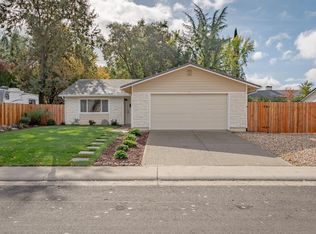 5832 Angelo Dr, Loomis, CA 95650