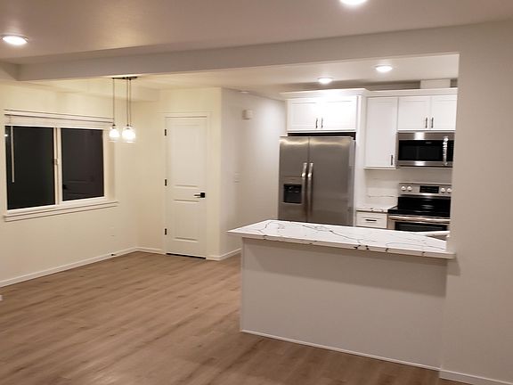 4th image of 4201 S 30th St