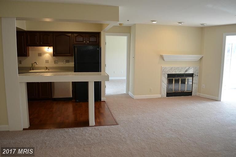 1st image of 902 Martell Ct APT H