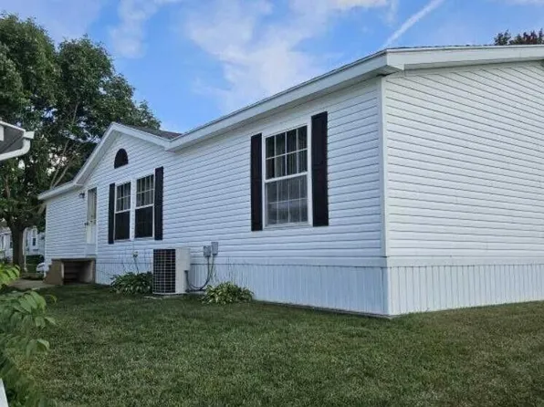 7807 Turtle Dove Dr SE, Grand Rapids, MI 49508