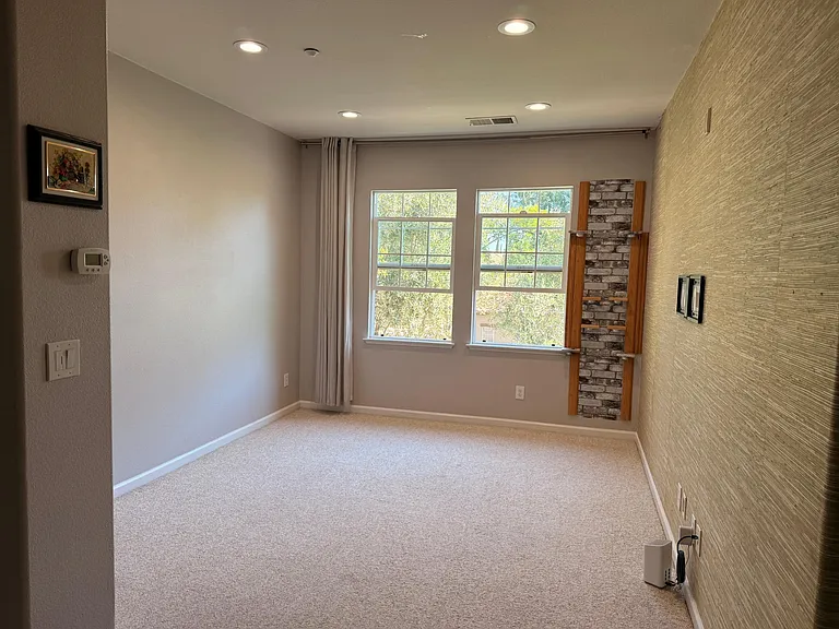 33 W Clarissa Ln — Photo 14