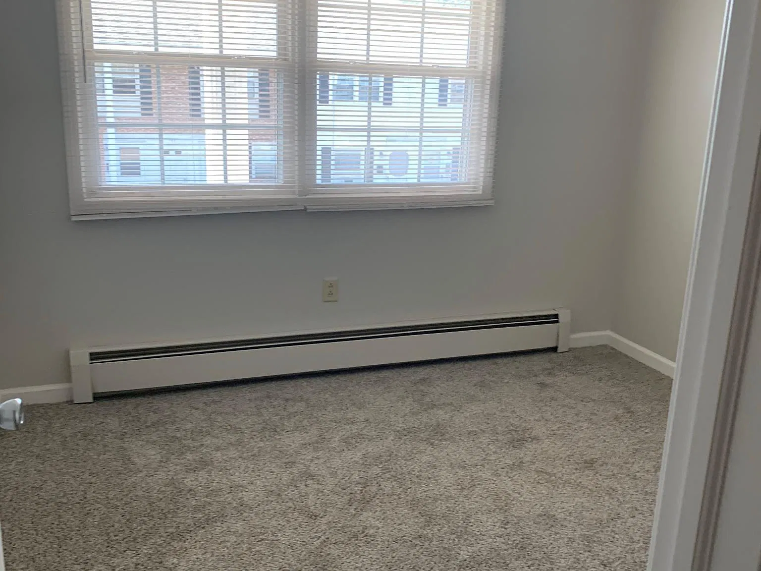 173 Mills St — Photo 2