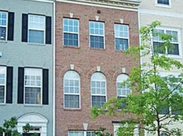 811 G St SW, Washington, DC 20024