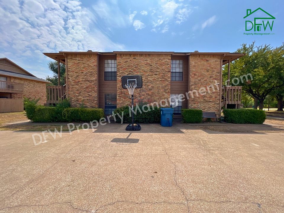 1st image of 500 E Denton Dr APT 38