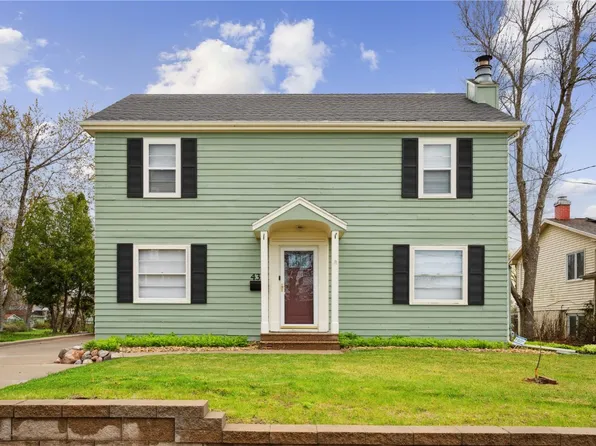 432 Memorial Dr SE, Cedar Rapids, IA 52403