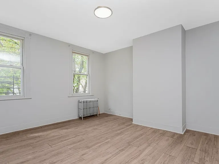 75 Taft Ave #2 — Photo 6