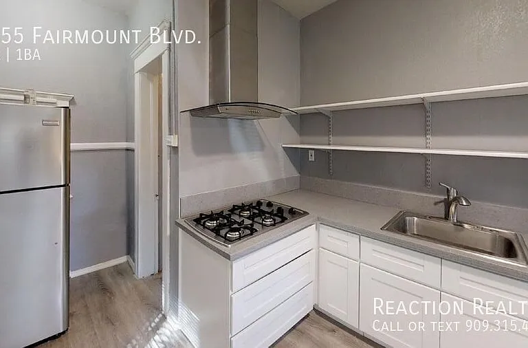 3455 Fairmount Blvd — Photo 6