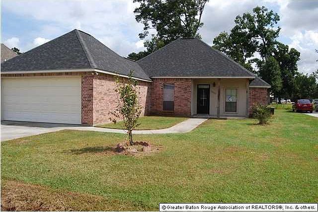 1st image of 13020 Robin Dr