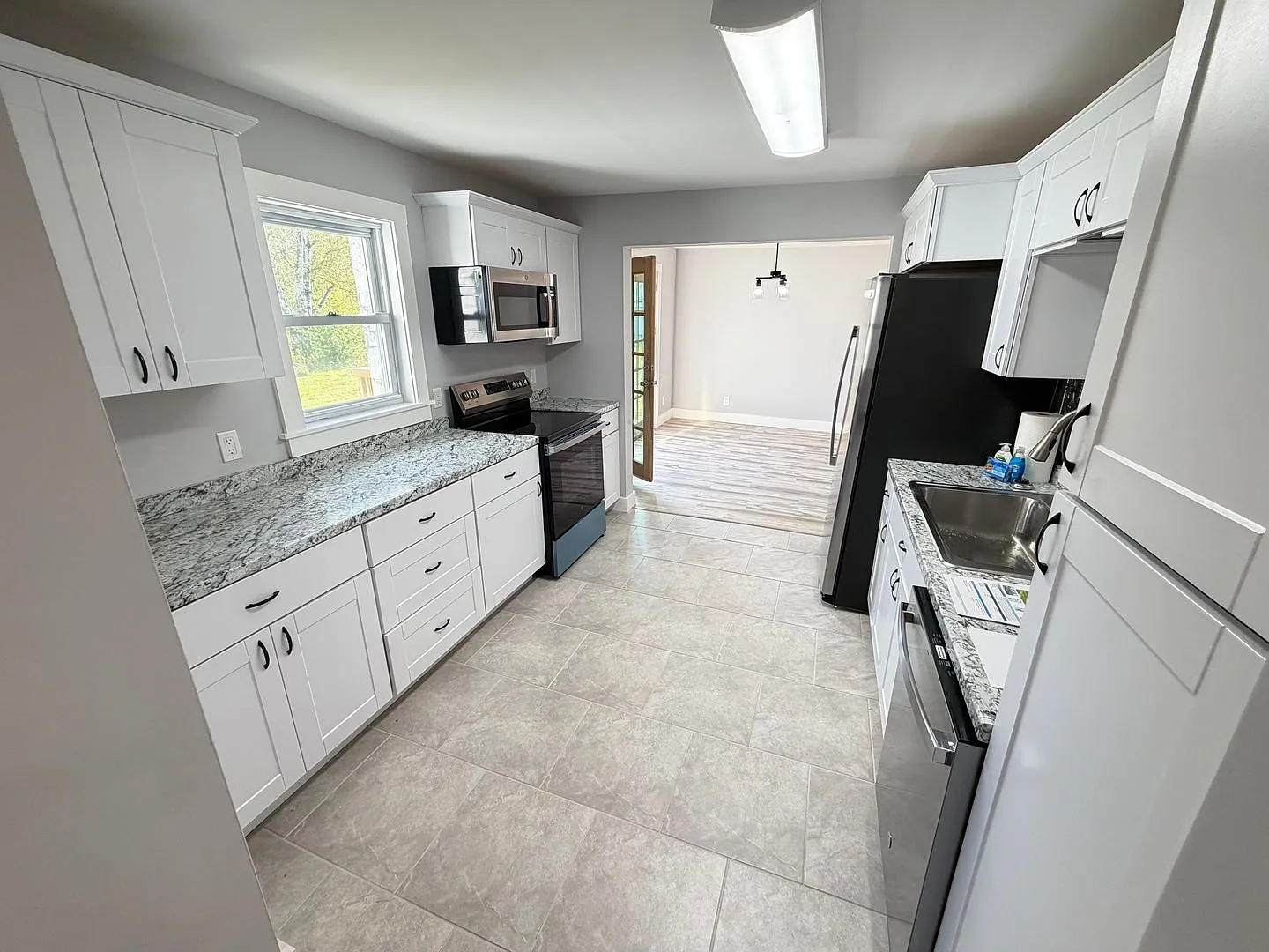 Entire home in Howland, ME (4 bed, 2 bath, 2 bay garage) Recently Renovated — Photo 1