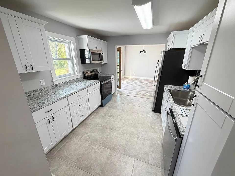 44 Lagrange Rd