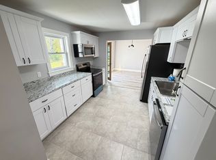44 Lagrange Rd, Howland, ME 04448