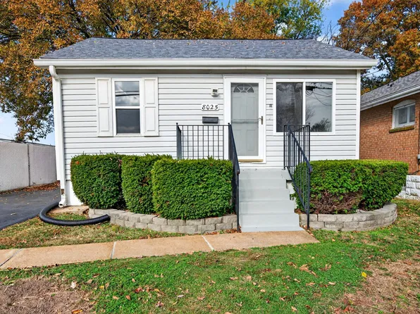 8025 Waddell Ave, Saint Louis, MO 63125