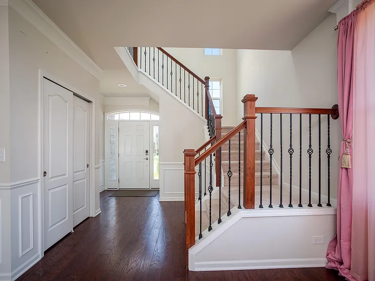 2825 Dillon Dr — Photo 10