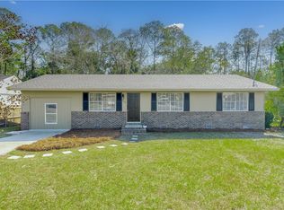 2122 Lakeview Dr, Waycross, GA 31501