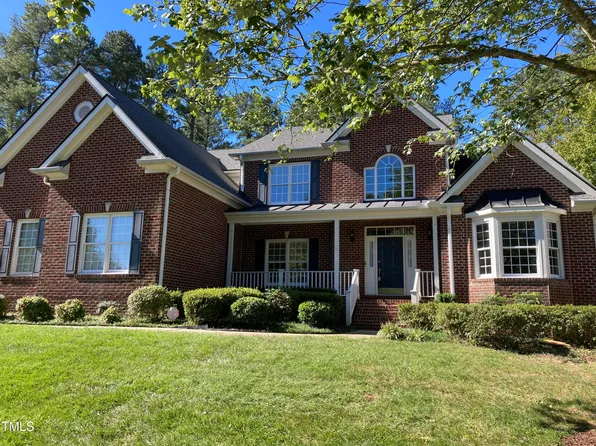 10613 Timberknoll Dr, Raleigh, NC 27617