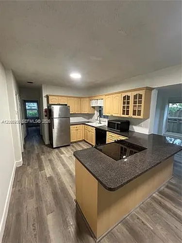 1482 NE 175th St #1482 Photo 1
