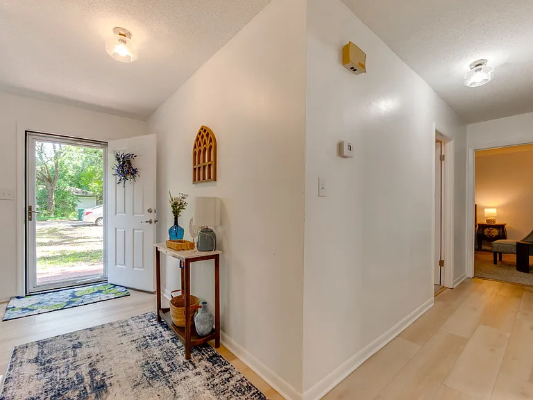 1011 Munson Landing Rd — Photo 14
