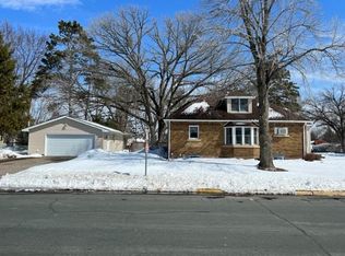 379 3rd Ave SW, Forest Lake, MN 55025