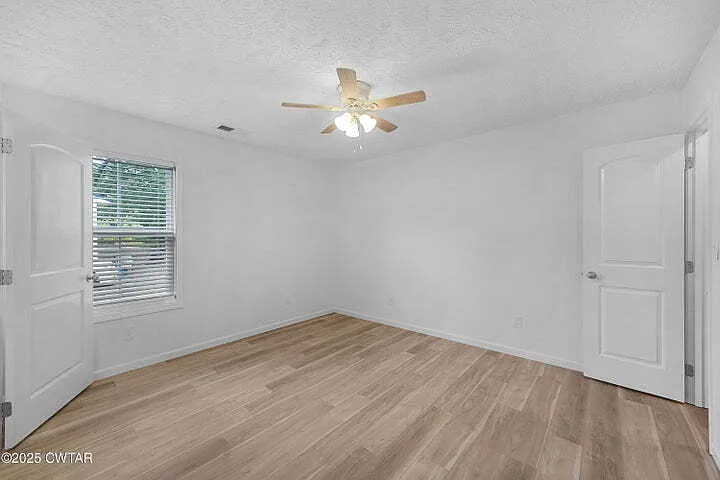 2310 Dodson St — Photo 10