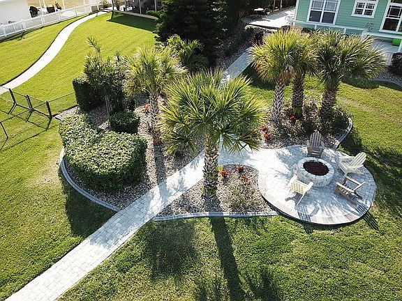 5th image of 216 Huntley Dr