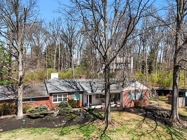 463 Smoke Pipe Rd, Souderton, PA 18964