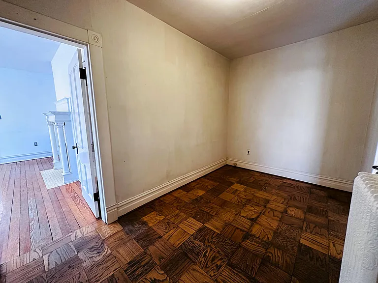 235 Kalorama St #C — Photo 12