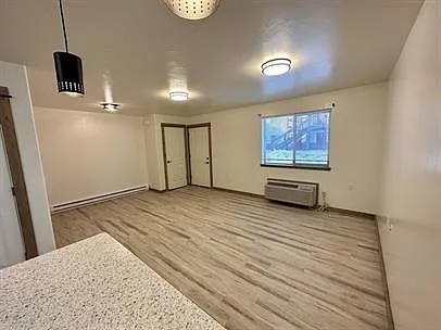 1040 Enterprise Dr #1 — Photo 5