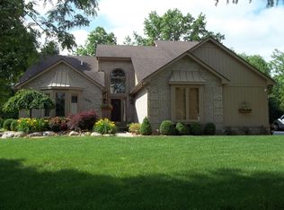 5695 Parshall Dr, Shelby Township, MI 48316