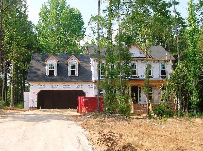 2nd image of 284 Hunter Ln