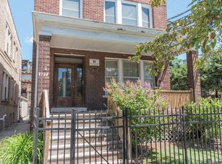 1614 W Roscoe St #1, Chicago, IL 60657