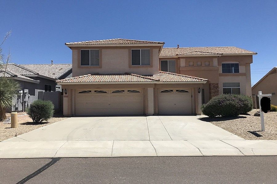 1st image of 25593 N 67th Dr