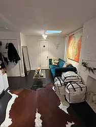 Rented by MOTION New York