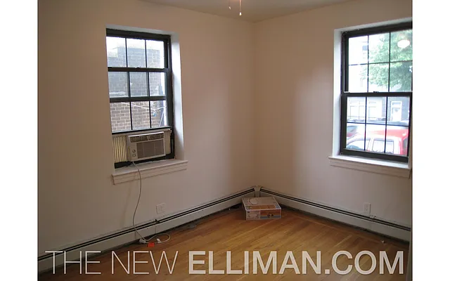 Rented by Douglas Elliman | media 7