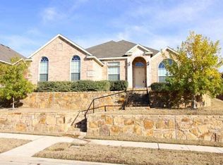 2122 Hollow Way, Garland, TX 75041