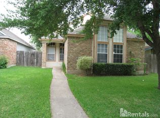 806 Thackeray Ln, Pflugerville, TX 78660