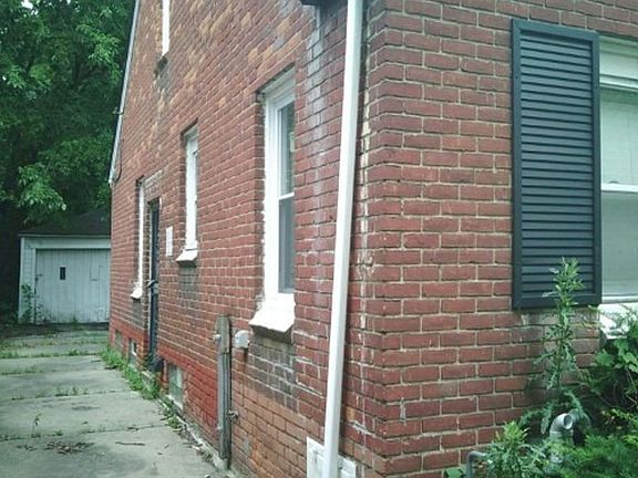 Property Side View