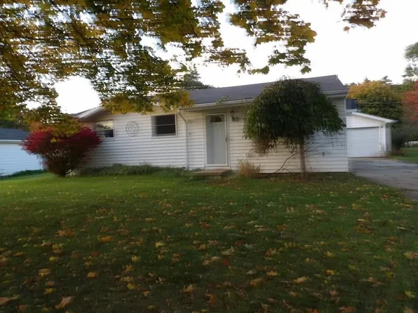 6721 Garfield Ave, Cass City, MI 48726