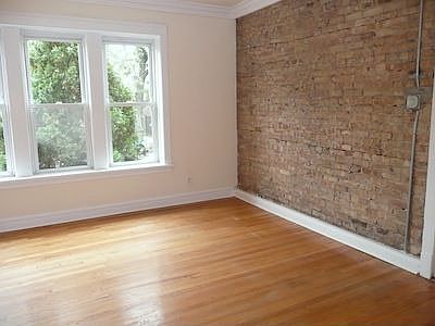 1st image of 3000 N Whipple St #3000-2