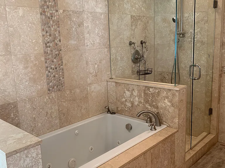 16 Wineva Ave — Photo 9