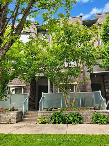 290 Village Green Sq #Townhouse 25 Photo 1