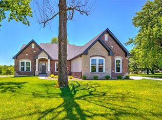 840 Nancy Ln, Weldon Spring, MO 63304