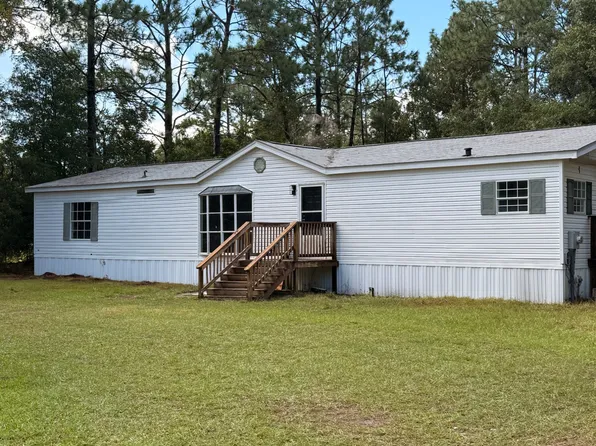 48 Briar Branch Dr, Jesup, GA 31545