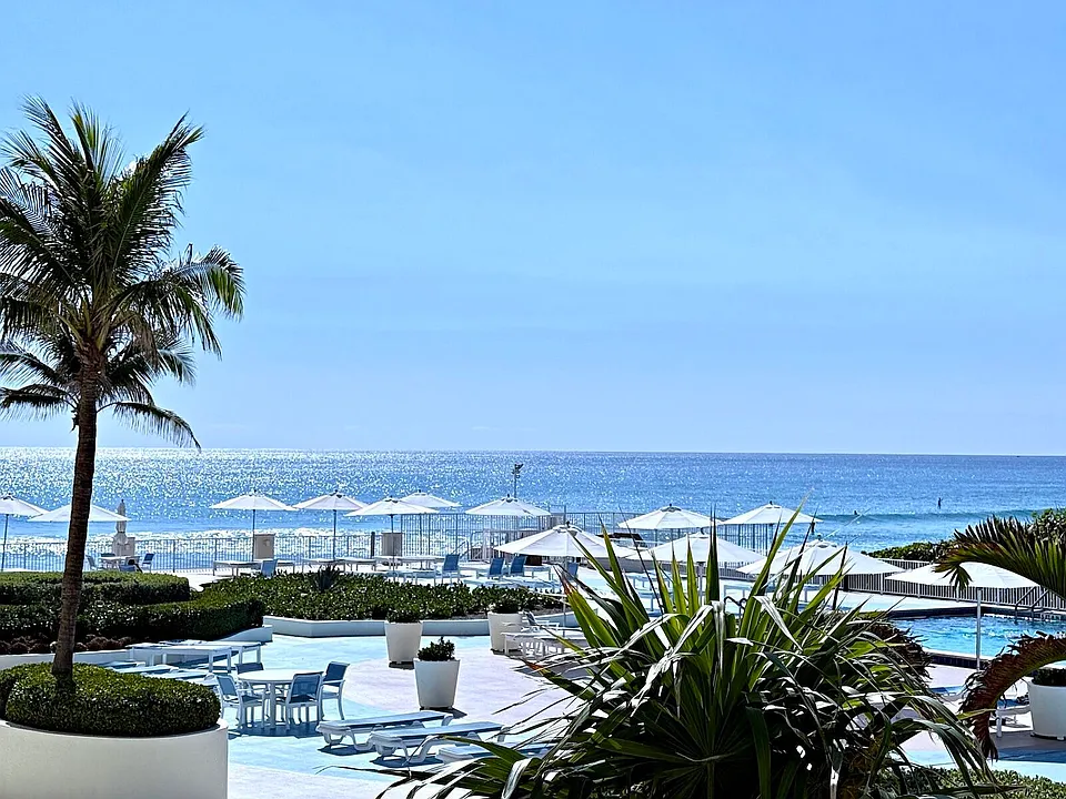 3546 S Ocean Blvd #305
