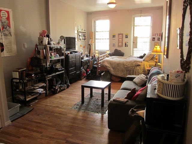 1st image of 85 E 3rd St APT C1