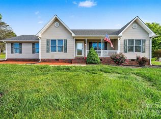 173 Alpine Cir, Statesville, NC 28625