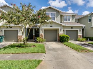 8857 Grassy Bluff Dr, Jacksonville, FL 32216