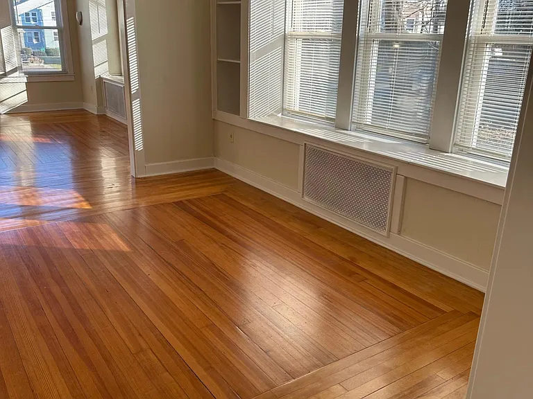 222 Clarendon St — Photo 29